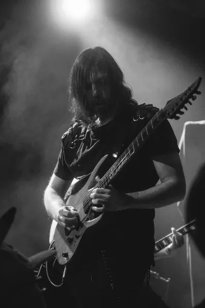 Lukas Famula
